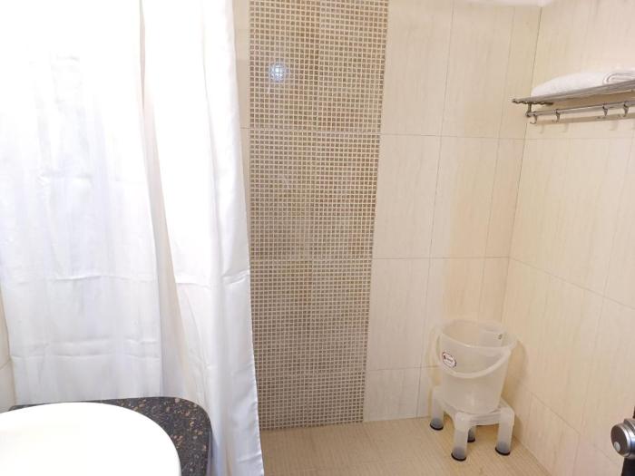 skylark hotel by gabrian hotels