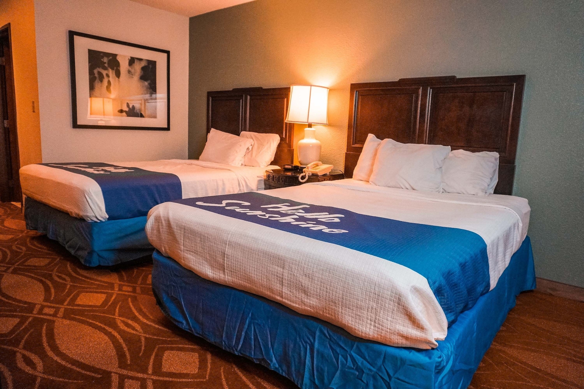 american inn and suites dundee