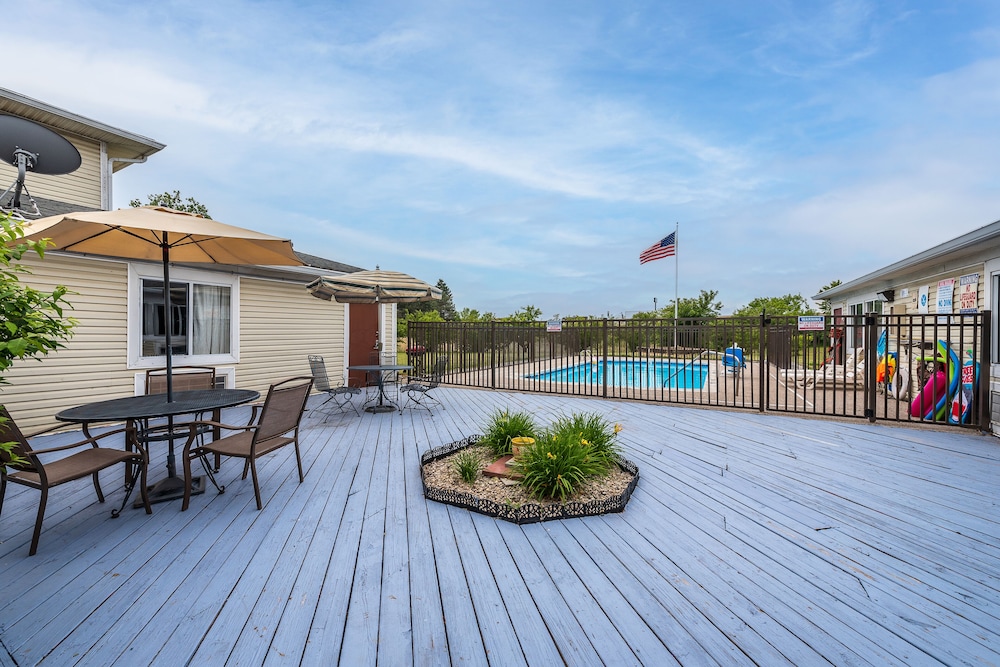 american inn and suites dundee