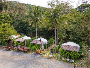 the rust dome resort by blue moon