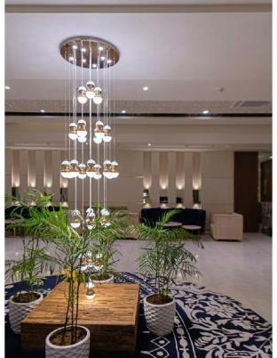the grand hotels and suites