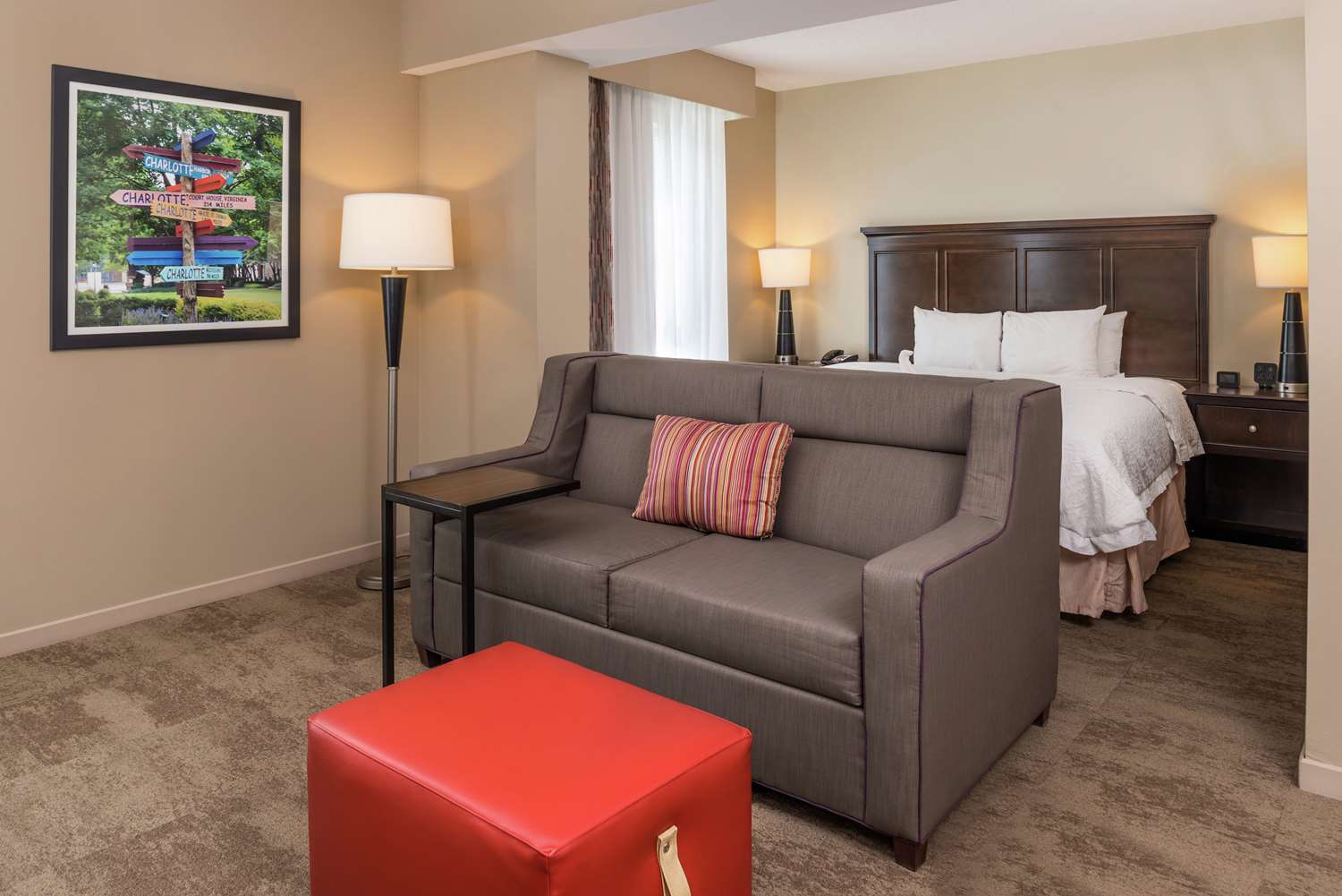 hampton inn and suites charlotte arrowood rd