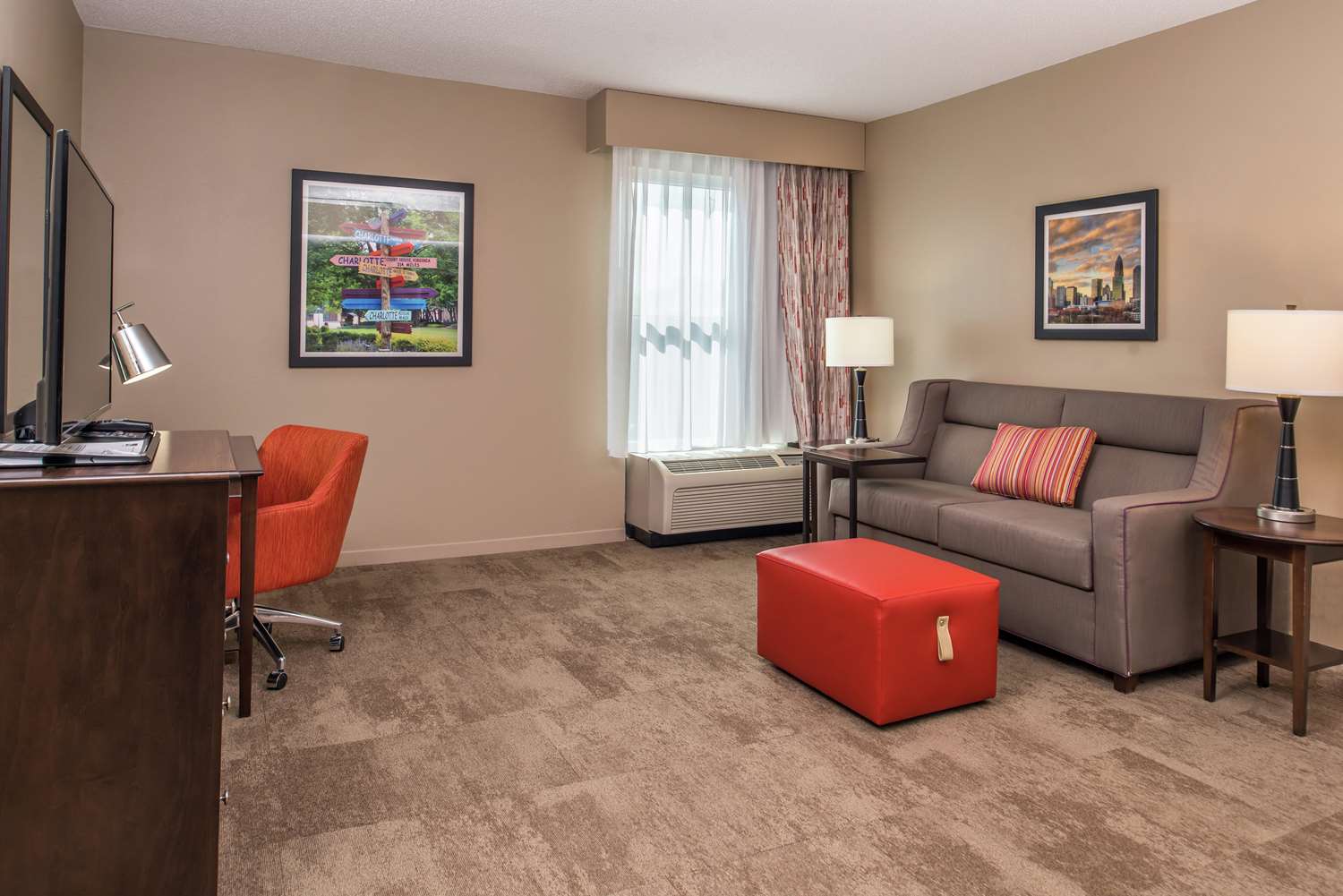 hampton inn and suites charlotte arrowood rd