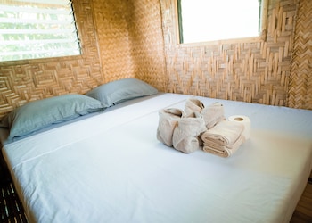 ocean green eco lodge