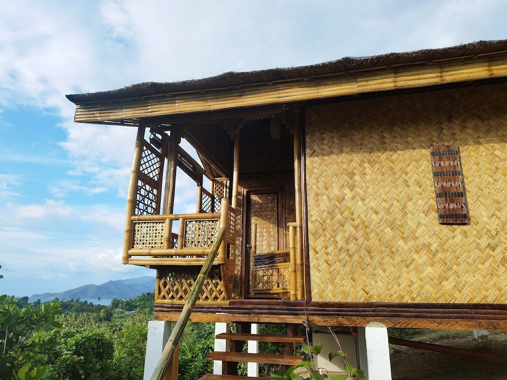 ocean green eco lodge