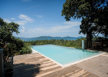 ocean green eco lodge