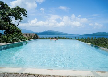 ocean green eco lodge