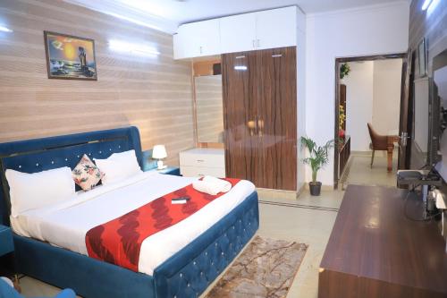 fortune home service apartment 3bhk d 198 saket