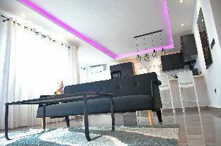 voak home