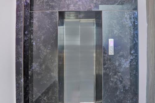 collection o hotel blueline