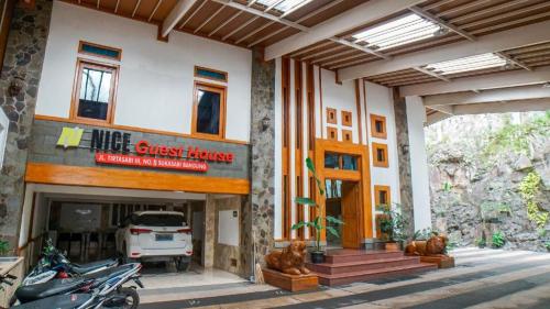 tirtasari nice guest house