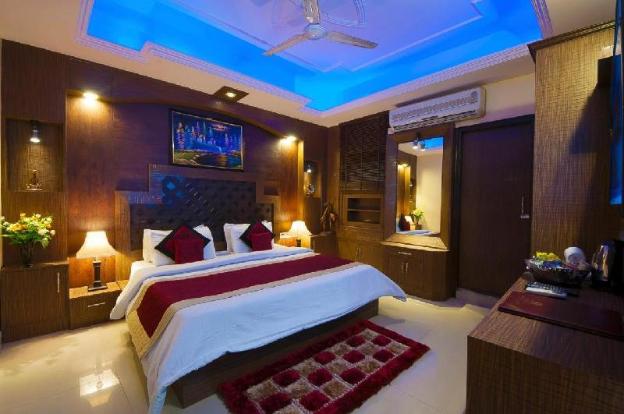 hotel vishal airport