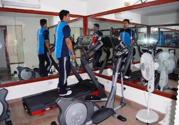 hotel vishal airport