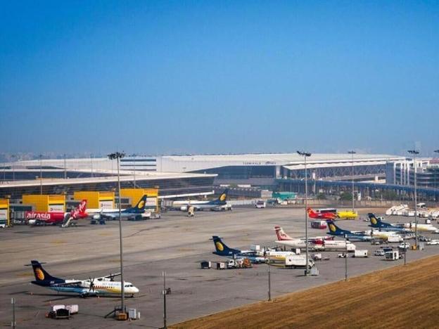 hotel vishal airport
