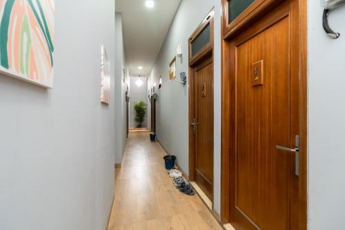 reddoorz near rs sari asih cipondoh