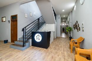 reddoorz near rs sari asih cipondoh