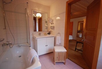 boutique hotel alpenrose