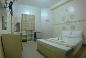 reddoorz isabelle tourist hotel hinatuan