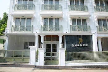hotel pearl mahe