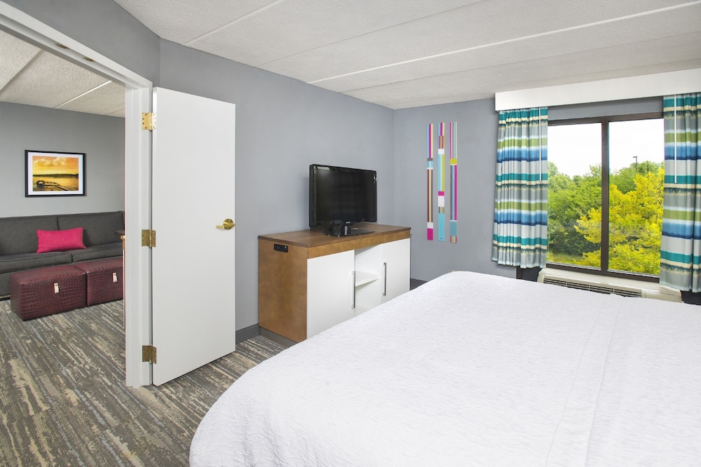hampton inn and suites annapolis