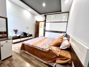 viet kieu royal hotel