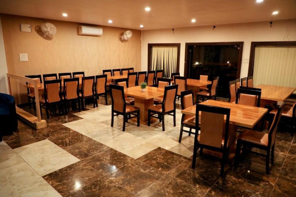 aravalli hill resort