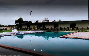 aravalli hill resort