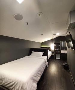 hotel jjh newly opened near bugis