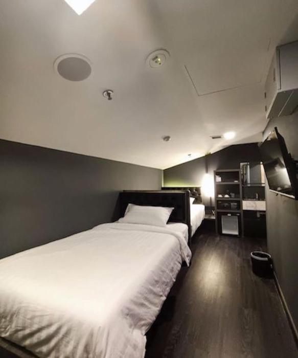 hotel jjh newly opened near bugis