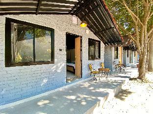 euphoric river resort