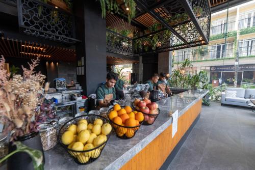 h hotel el nido vegetarian vegan hotel