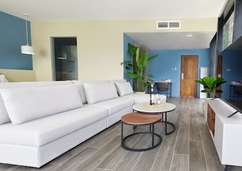 h hotel el nido vegetarian vegan hotel