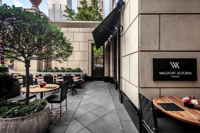 waldorf astoria chicago