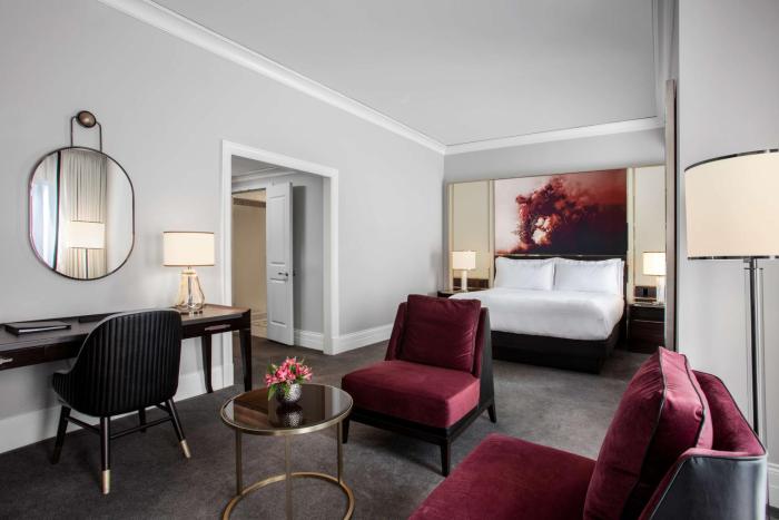 waldorf astoria chicago