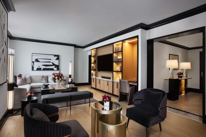 waldorf astoria chicago