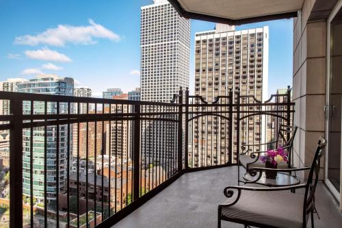 waldorf astoria chicago