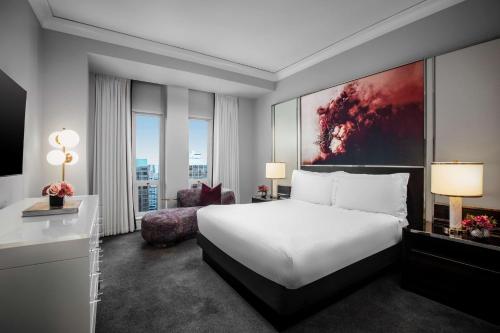 waldorf astoria chicago