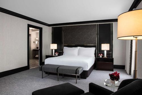 waldorf astoria chicago