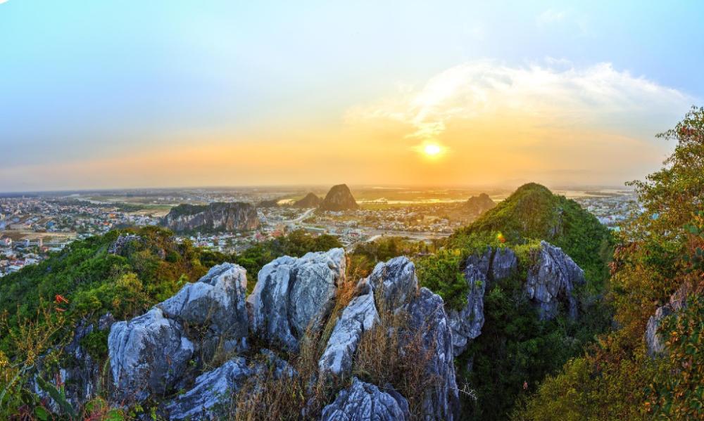 abogo resort villa beachfront city center danang