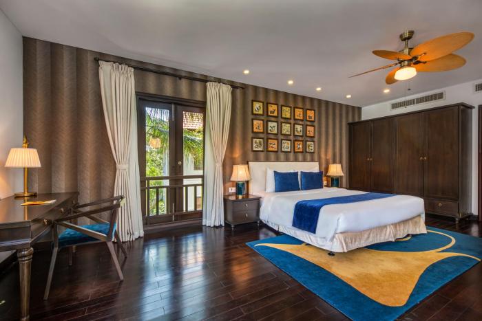 abogo resort villa beachfront city center danang