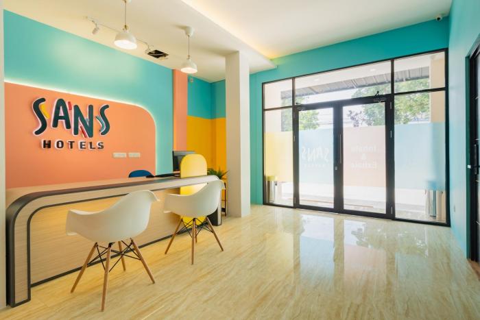 sans hotel bubulak bogor