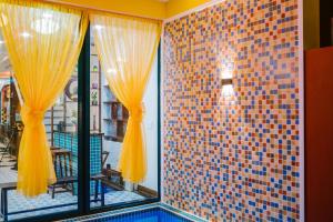 decolore villa hoi an