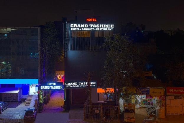 the grand tashree hotel at delhi airport