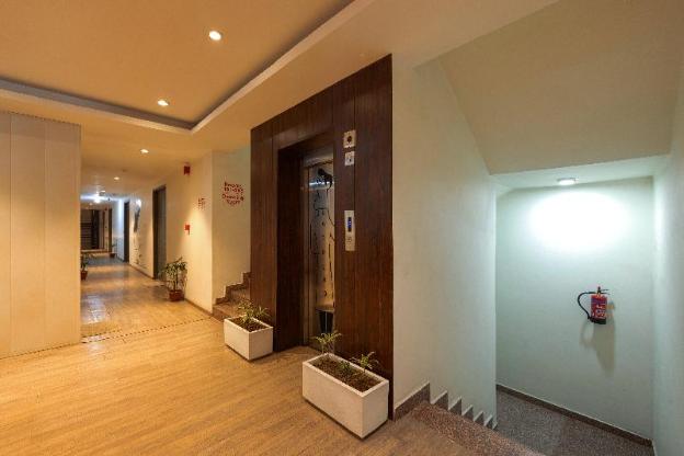 the grand tashree hotel at delhi airport