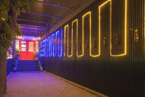 the grand tashree hotel at delhi airport