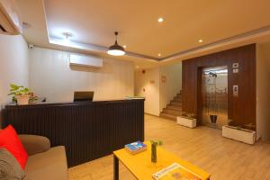 the grand tashree hotel at delhi airport