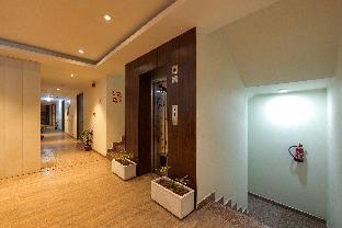 the grand tashree hotel at delhi airport