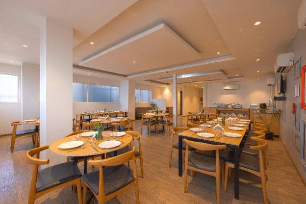 the grand tashree hotel at delhi airport
