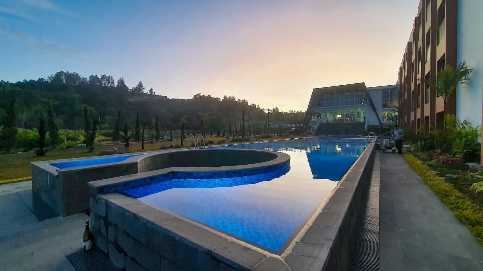 coffee hotel ayola dolok sanggul