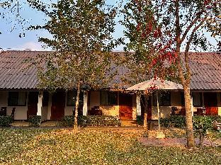 the nine bed and restaurant